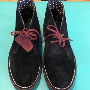 Clark’s originals black suede booties 8.5 like new